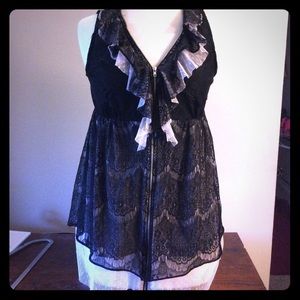 Daytrip Chic Ruffle Vest